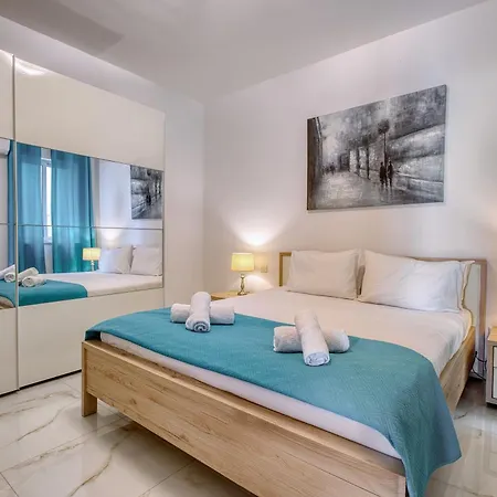 Apartment Sliema 3-bed With Ac Terrace And Wifi