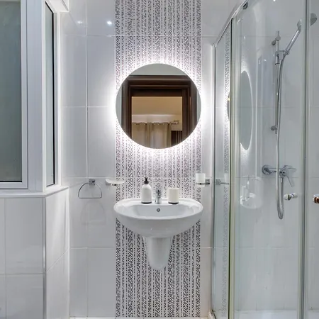 Apartment Sliema 3-bed With Ac Terrace And Wifi