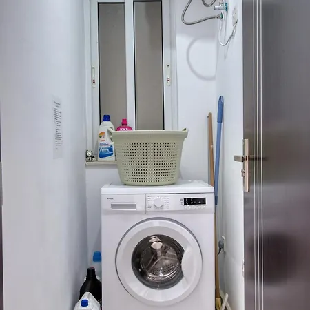 Sliema 3-bed With Ac Terrace And Wifi Apartment